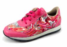 Zapatillas Con Cordon y Base Alta Estampada