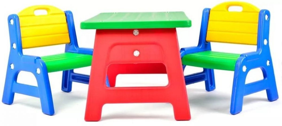 OUTLET Juego de Mesa y 2 sillas plasticas OFERTA