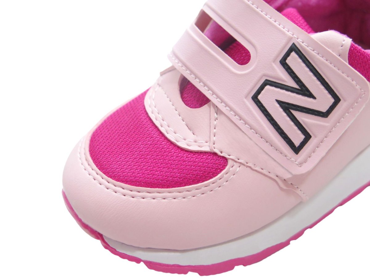 Zapatilla Deportiva Velcro