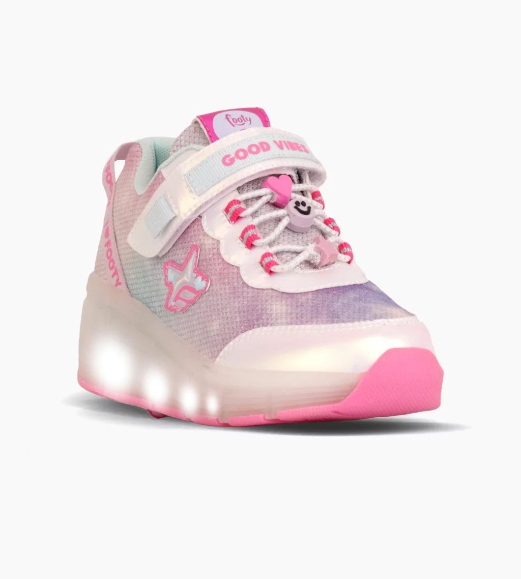 Zapatilla Con Rueda Luz Led Recargable - Roller