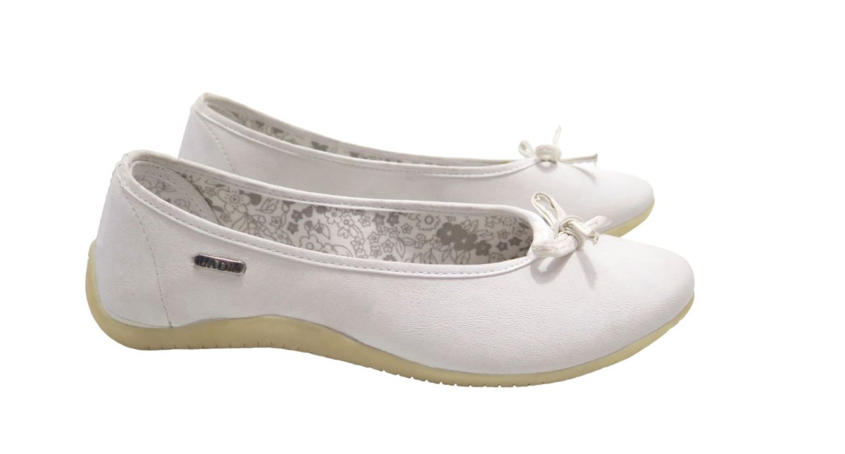 chinita blanca con moño suela goma amarilla